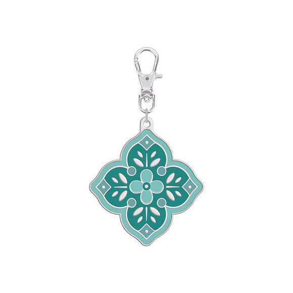 Lori Holt Enamel Happy Charm™ Medallion by Lori Holt -Riley Blake Designs-